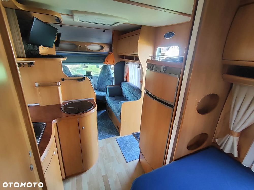 Ford Transit - 20