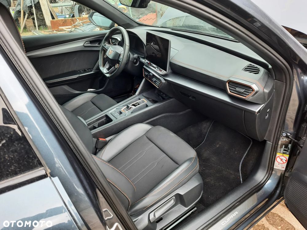 Cupra Formentor 1.5 eTSI DSG - 9