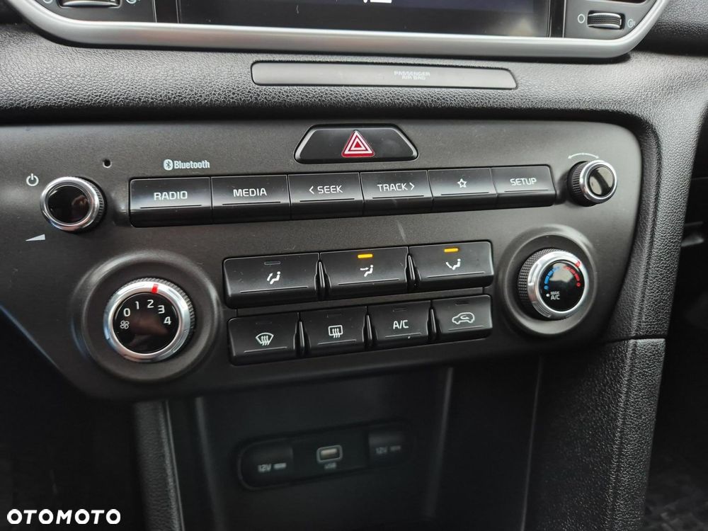 Kia Sportage 1.6 GDI S 2WD - 22