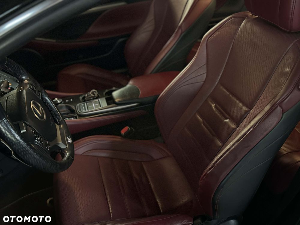Lexus RC - 15