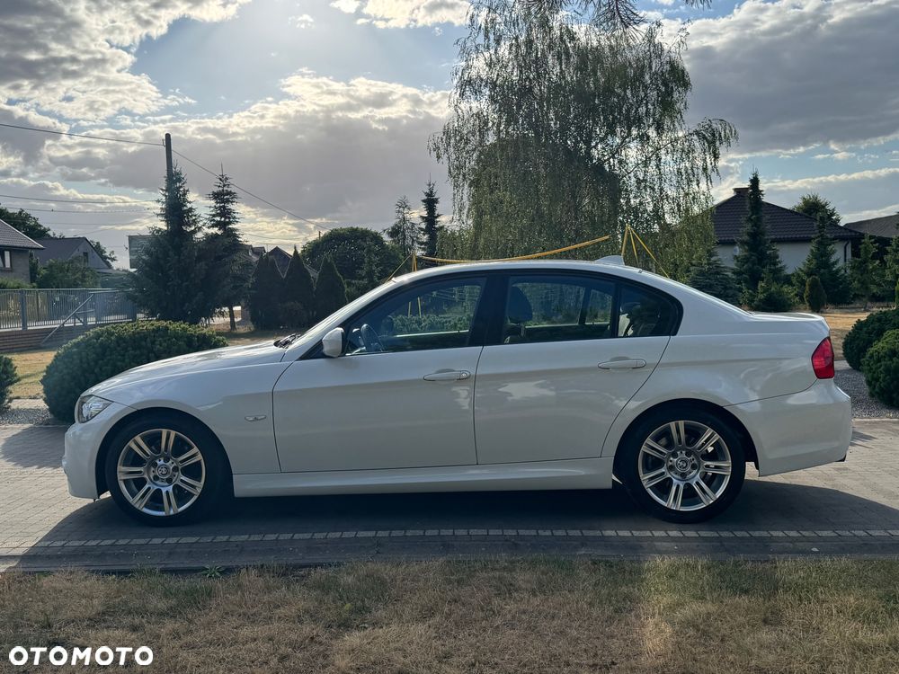 BMW Seria 3 320d M Sport EU6 - 9