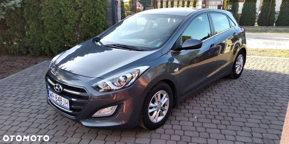 Hyundai i30 blue 1.6 GDI Trend - 6