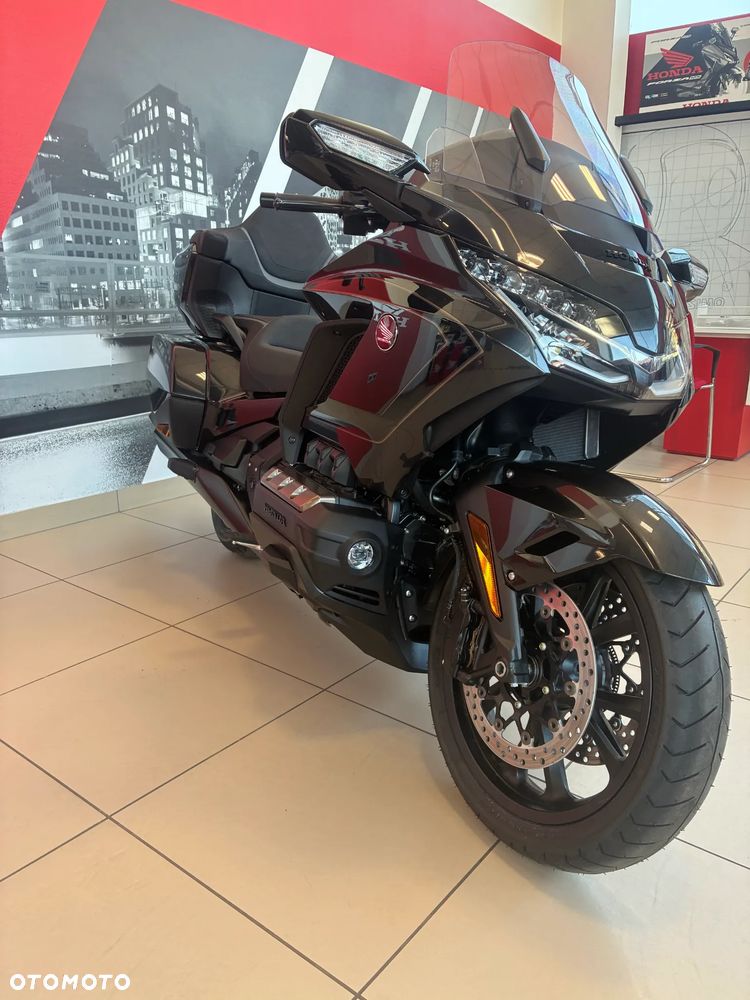 Honda GL - 9