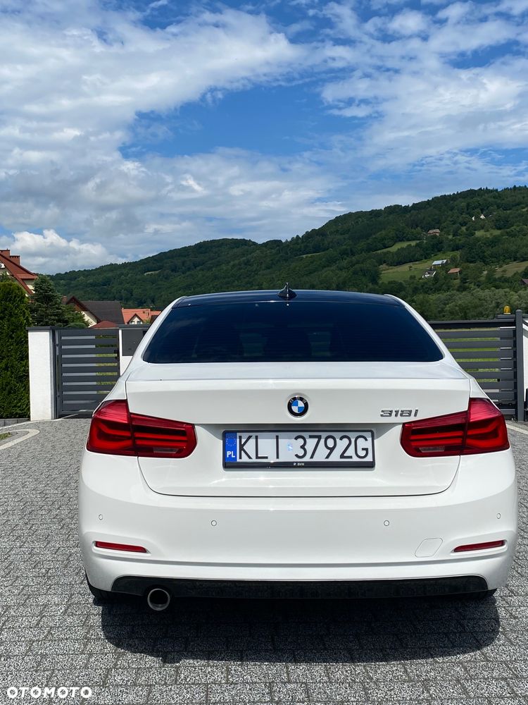 BMW Seria 3 318i - 6