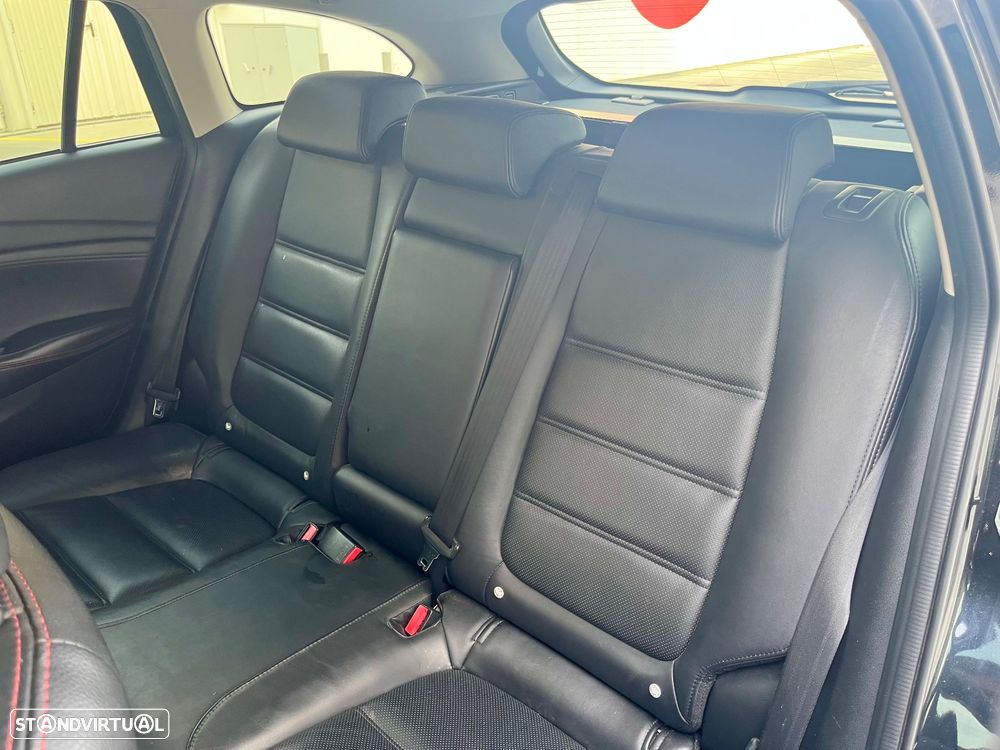 Mazda 6 2.2 SKY-D Excellence Navi - 31