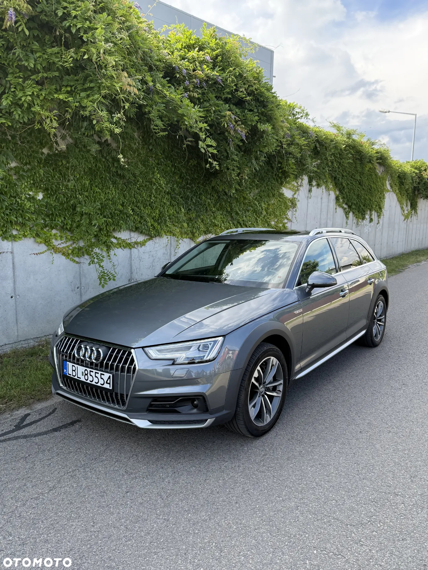 Audi A4 Allroad - 2