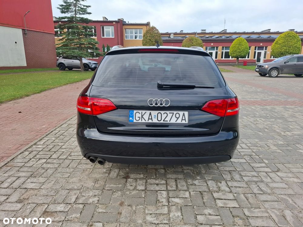 Audi A4 Avant - 12
