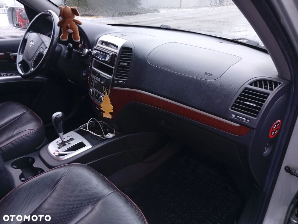 Hyundai Santa Fe - 15