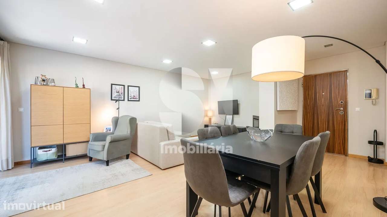 T2 com 100m2 em Condomínio Privado - Grande imagem: 5/30
