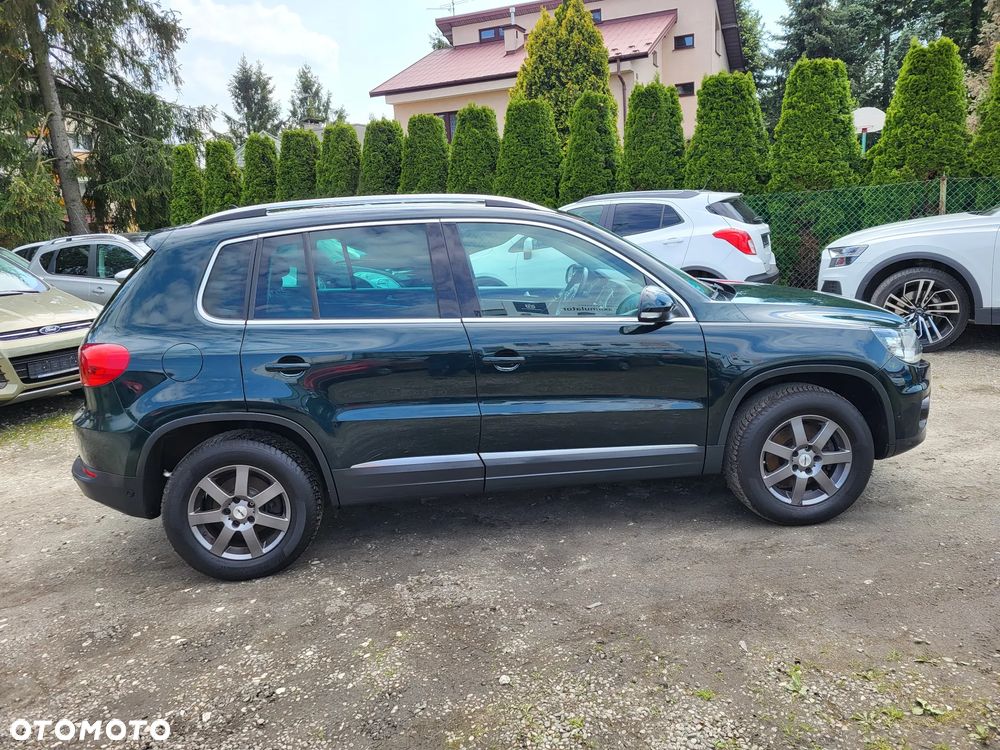 Volkswagen Tiguan 2.0 TDI DPF 4Motion BlueMotion Technology DSG Exclusive - 4