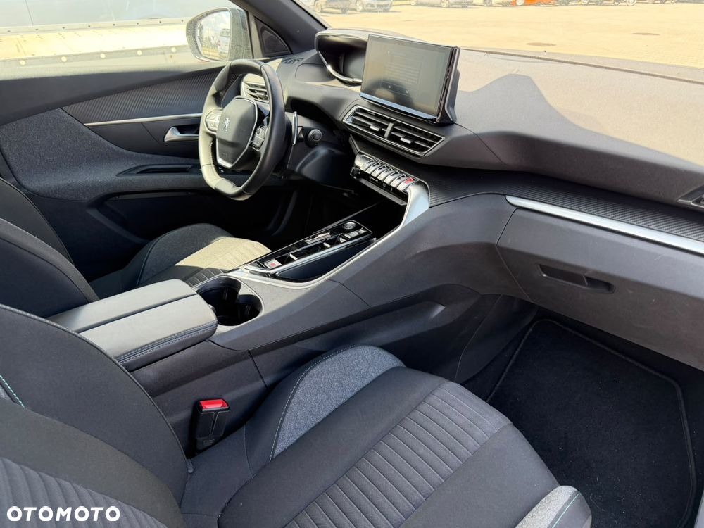 Peugeot 3008 1.2 PureTech Active Pack S&S EAT8 - 12