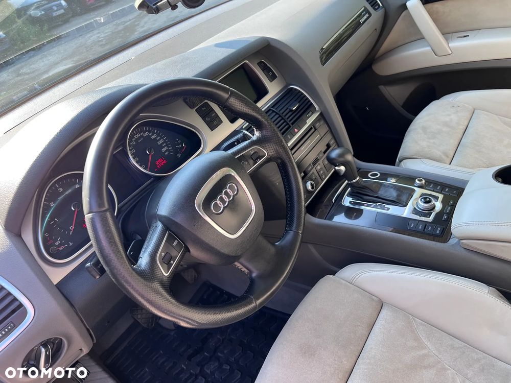 Audi Q7 3.0 TDI DPF Quattro Tiptr - 13