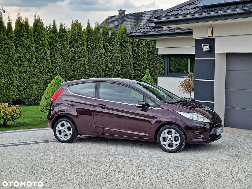 Ford Fiesta 1.25 Champions Edition - 16