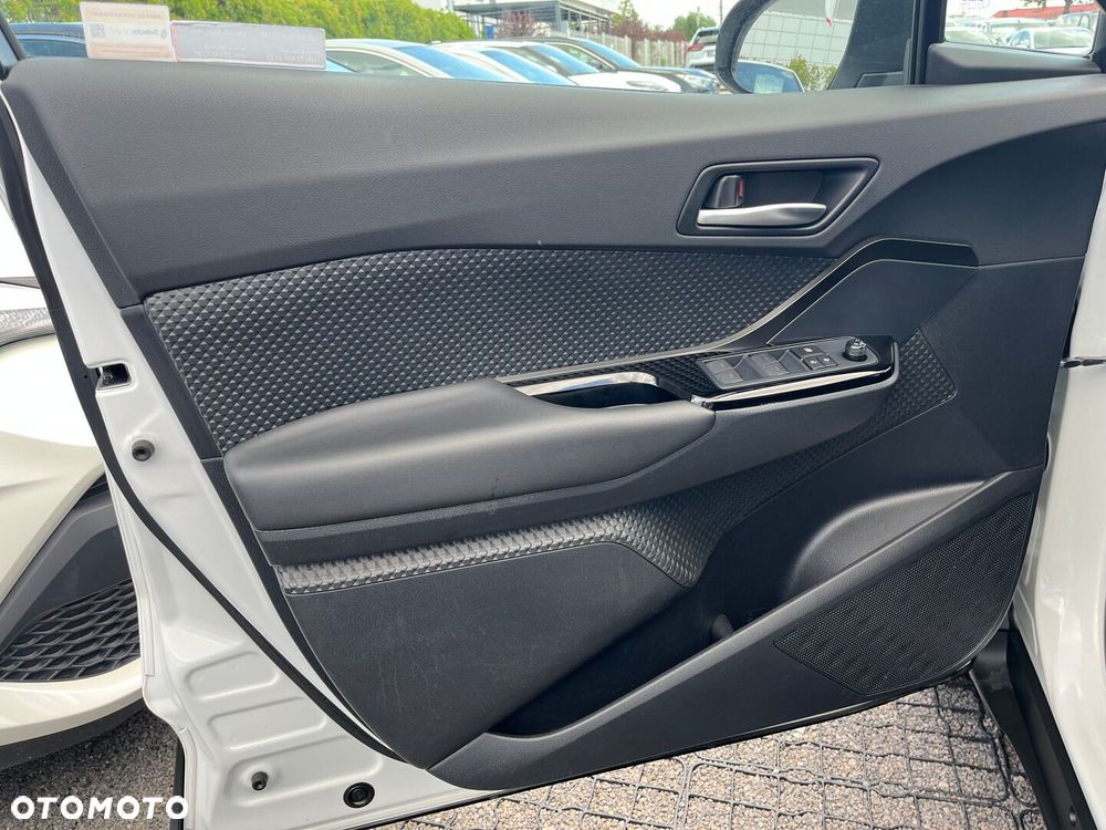 Toyota C-HR 2.0 Hybrid Style - 18