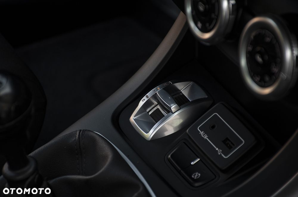 Alfa Romeo Giulietta 1.4 TB 16V Multiair Super - 23