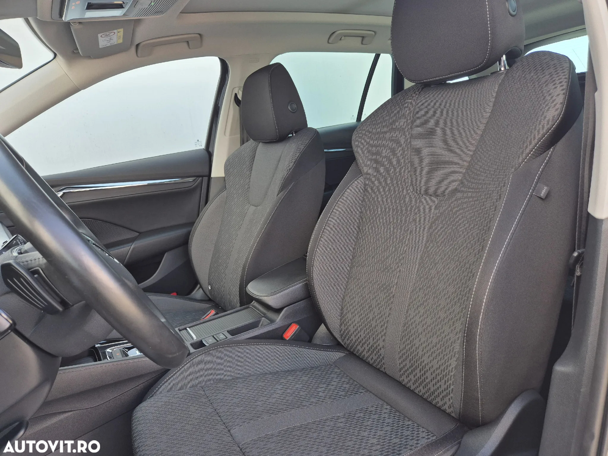 Skoda Octavia 1.4 TSI iV DSG Style - 10