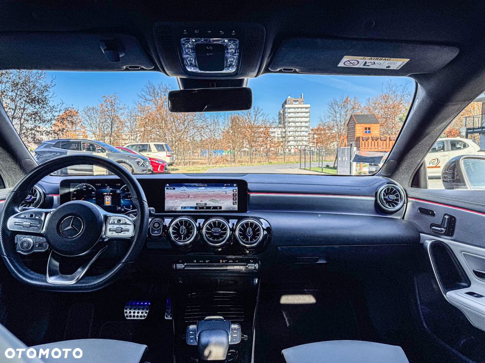 Mercedes-Benz CLA 200 AMG Line 7G-DCT - 31