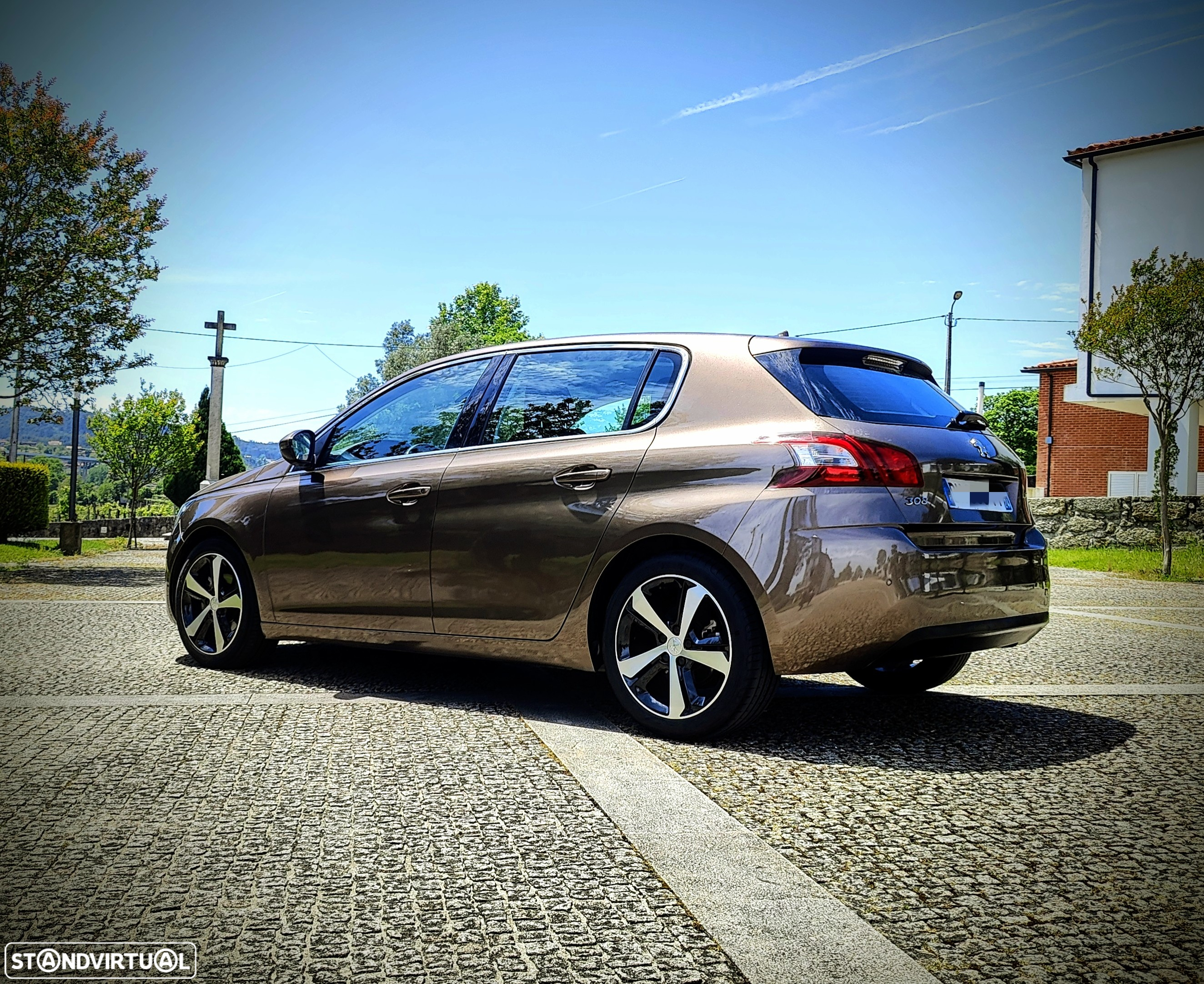 Peugeot 308 1.2 PureTech Allure Full LED - 18