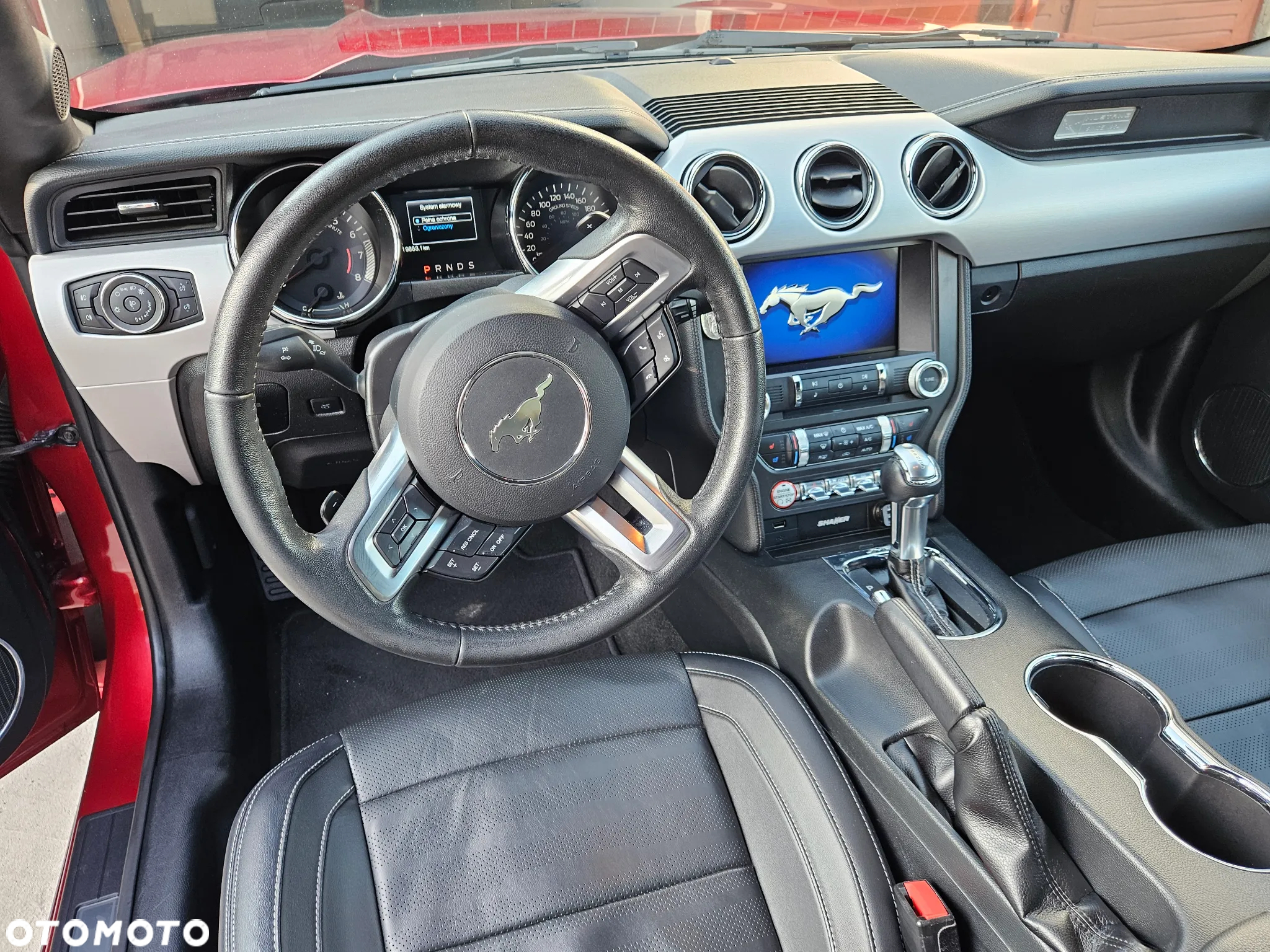 Ford Mustang 5.0 V8 GT - 21