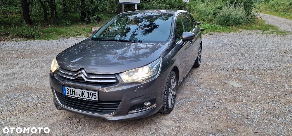 Citroën C4 PureTech 130 Stop&Start SHINE - 2