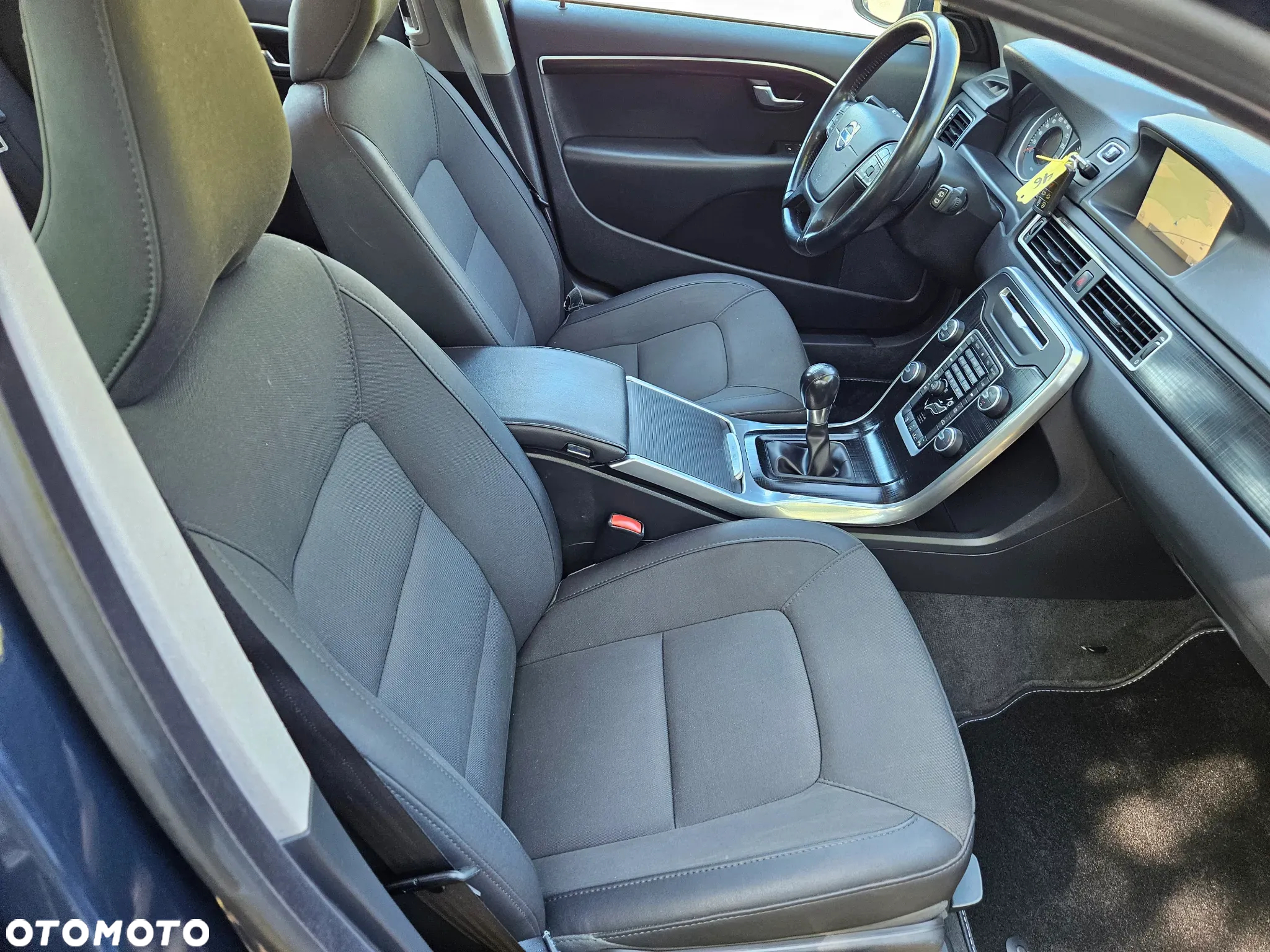 Volvo V70 D3 Dynamic Summum - 21