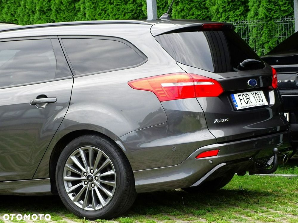 Ford Focus - 11
