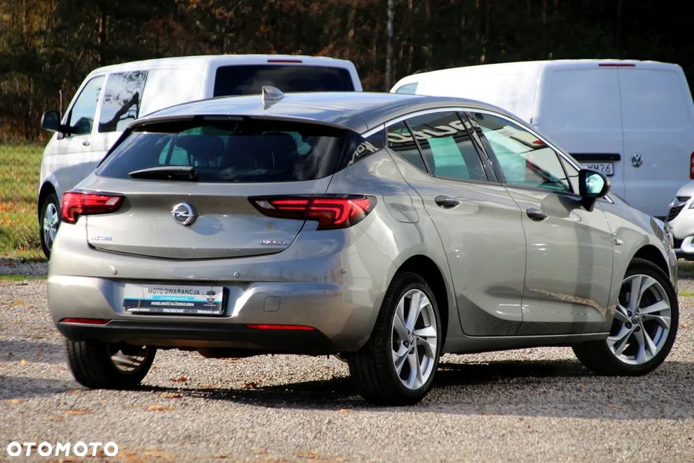 Opel Astra 1.4 Turbo Business - 18