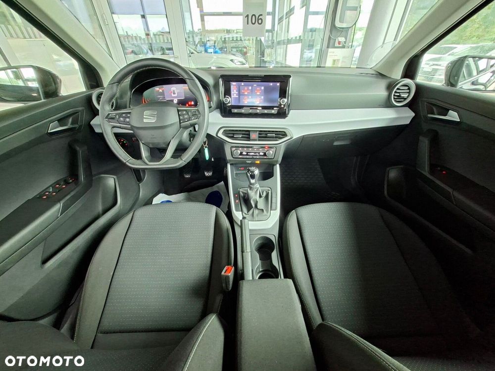 Seat Arona - 16