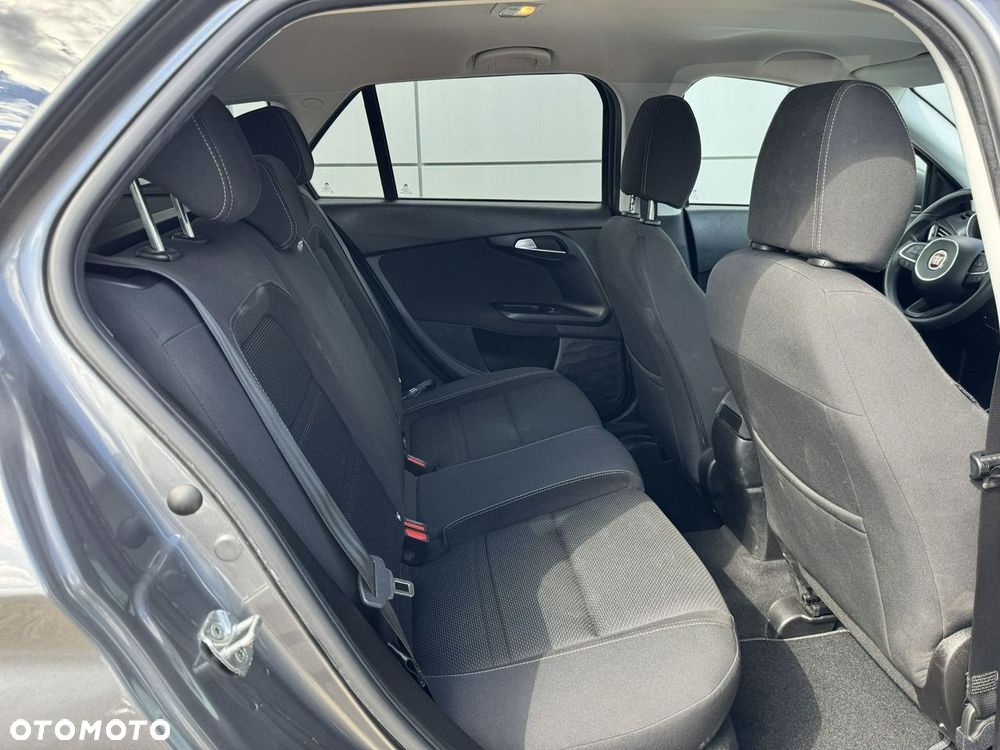 Fiat Tipo 1.4 T-Jet 16v Lounge - 21