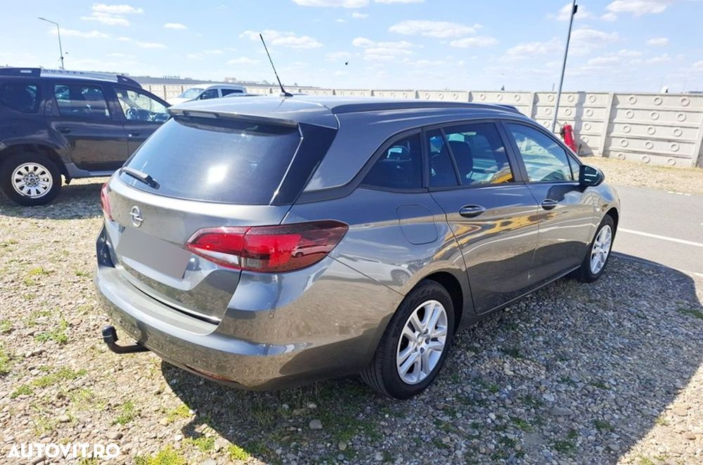 Opel Astra 1.5 D Start/Stop Business Edition - 2
