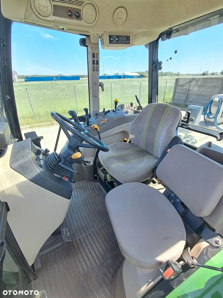 John Deere 5100M - 16