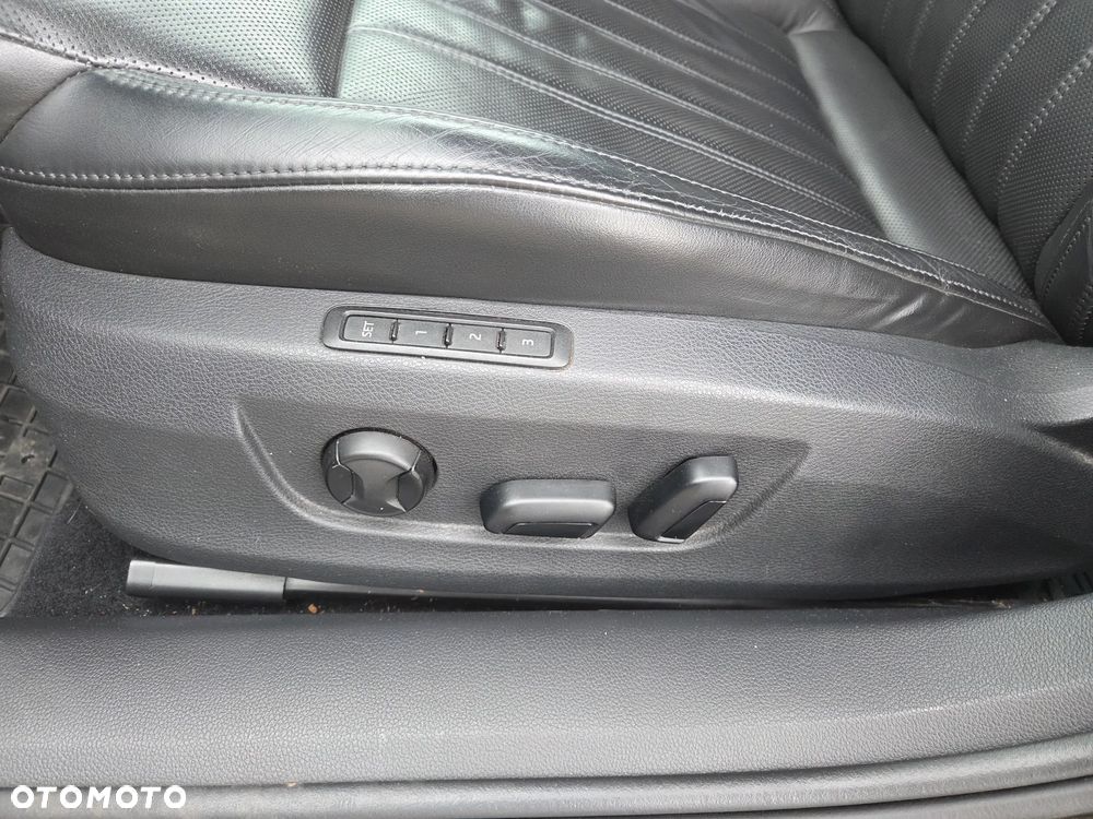 Skoda Superb 2.0 TDI L&K DSG - 12