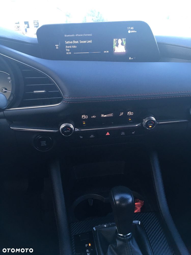 Mazda 3 - 12