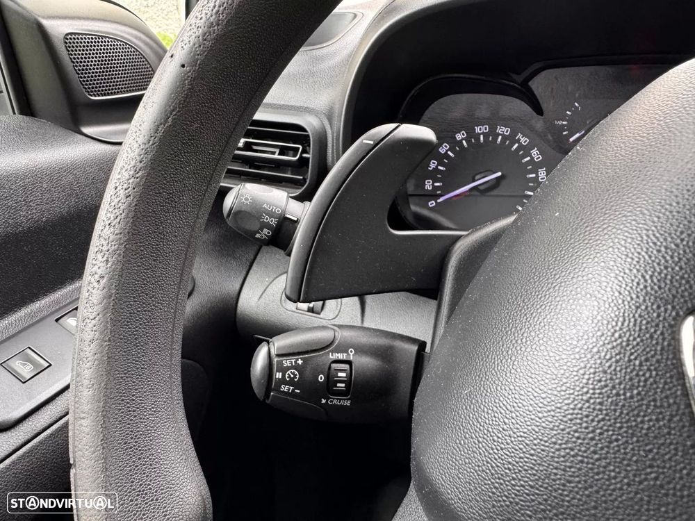 Citroën berlingo 1.5 bluehdi xl eat8 - 14