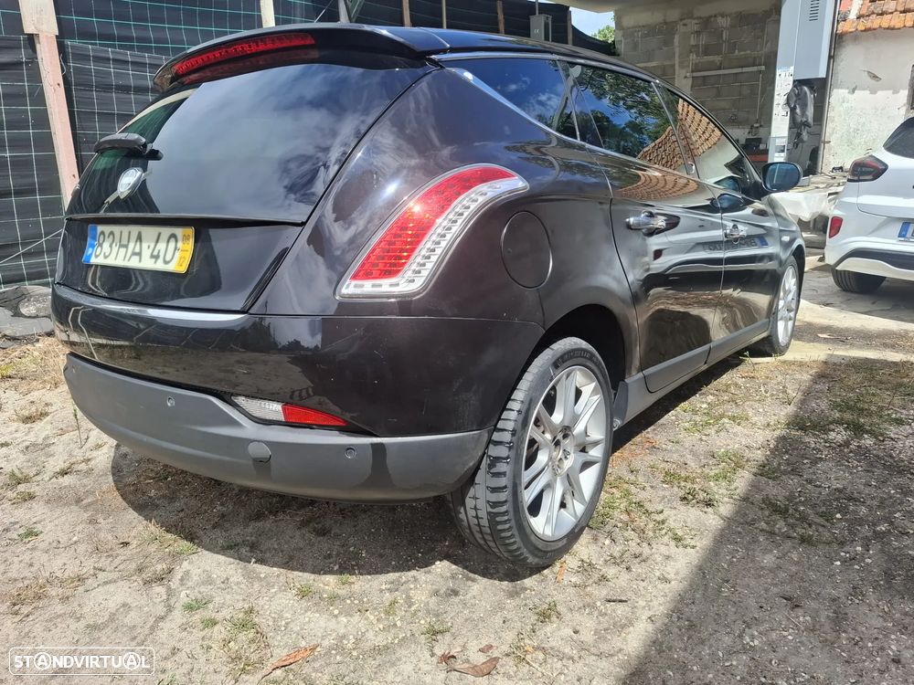 Lancia Delta 1.6 M-Jet Platino - 2