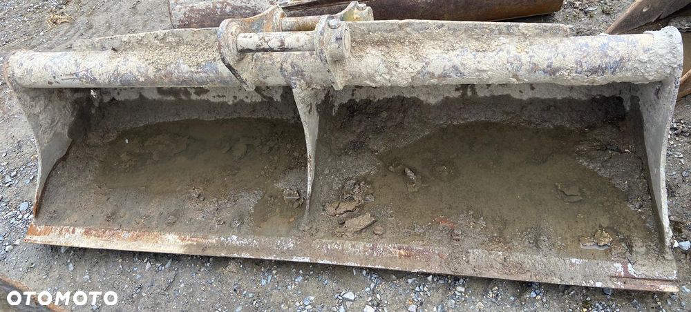 Łyżka skarpowa szer 180 cm, firmy Strickland - 2