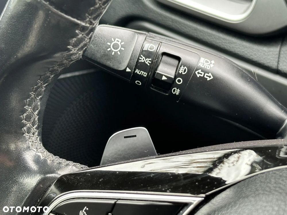 Kia Ceed 1.5 T-GDI M DCT - 24