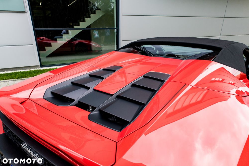 Lamborghini Huracan EVO - 11