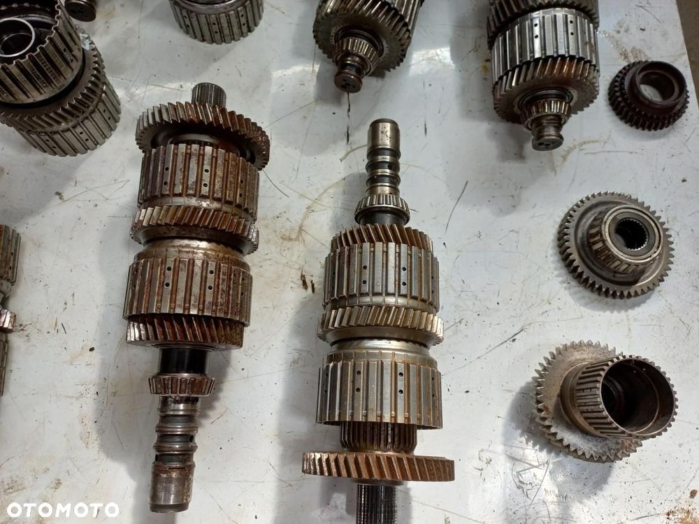 Kosz sprzęgłowy ZF POWERSHIFT Deutz Fahr ZF 209359025, 030,060 ,ZF2093359090 089, ZF2093314008368150, ZF359109,SAME,LAMBORGHINI ,CASE,NEW HOLLAND, wałek,koło zębate,tryb,atak,tarczki,agrotron,2093.268.037  0.900.0954.5 hurlimann 0.900.0883.8  2093268034  cnh 2093.268.019 2093368041, - 13