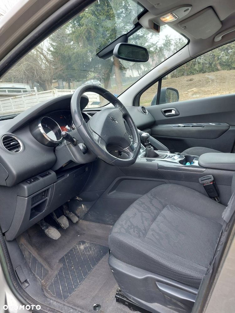 Peugeot 3008 HDi 115 Access - 7
