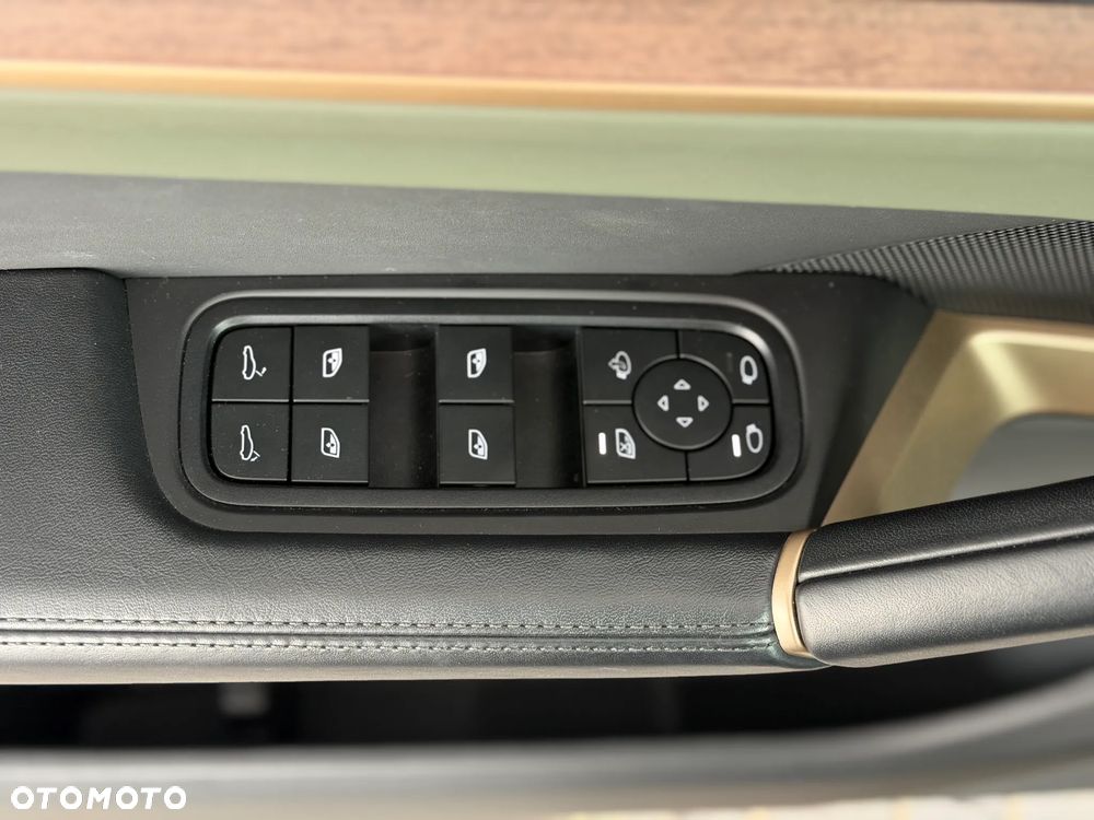 Porsche Cayenne - 11