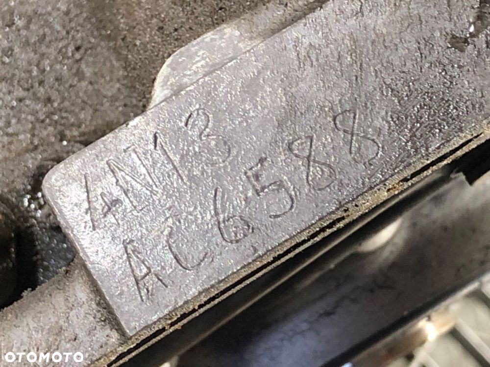 SILNIK  MITSUBISHI LANCER VIII (CY_A, CZ_A) 2007 - 2022 1.8 DI-D (CY9A) 110 kW [150 KM] olej - 8