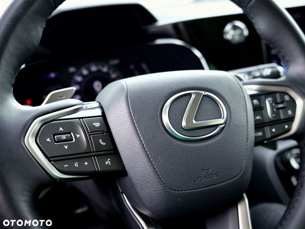 Lexus NX 350h Elegance 2WD - 24