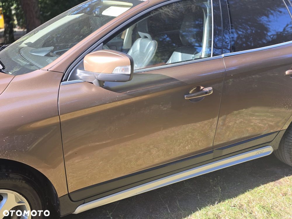 Volvo XC 60 D5 AWD Summum - 20
