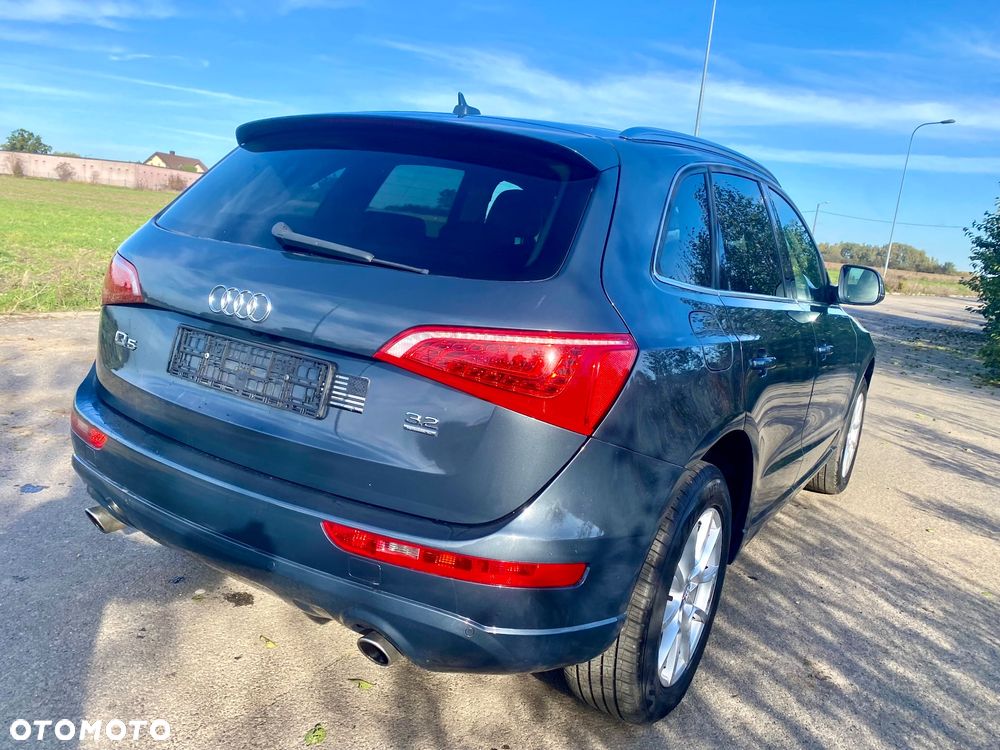 Audi Q5 3.2 FSI Quattro S tronic - 4
