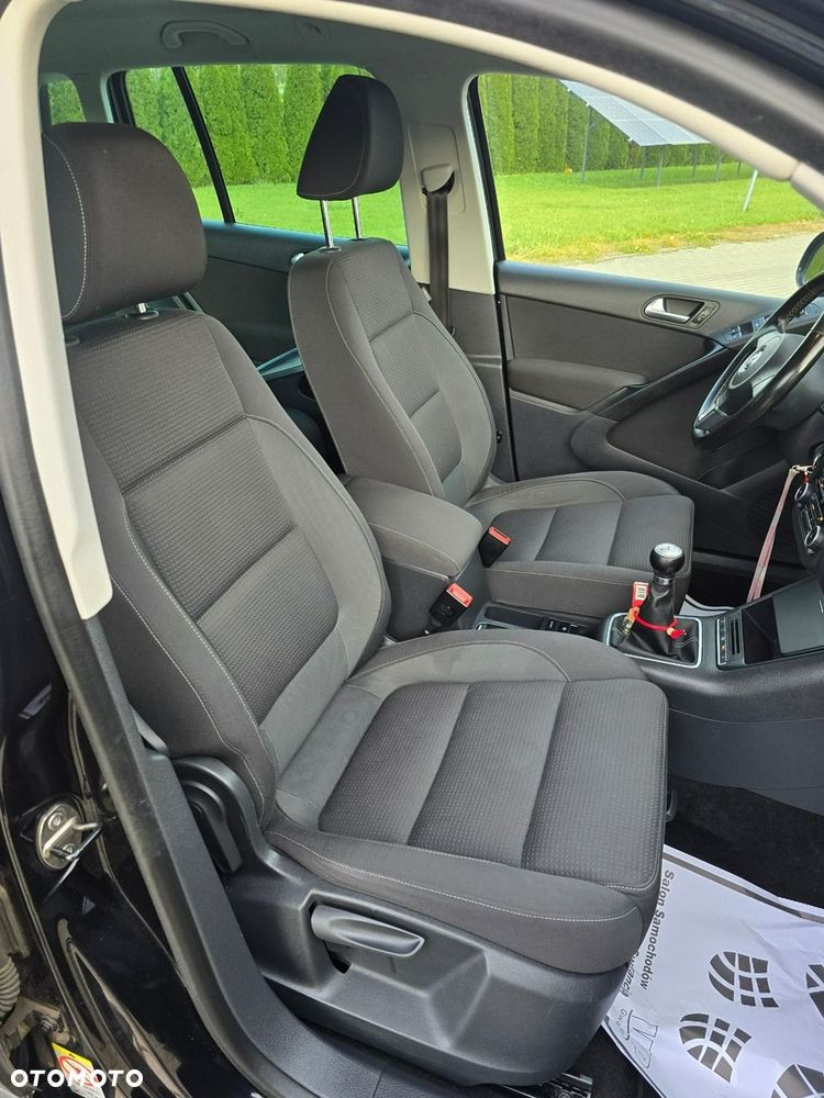 Volkswagen Tiguan - 22