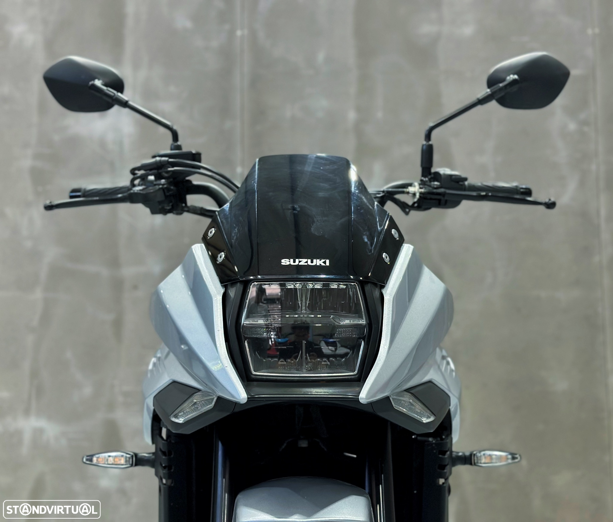 Suzuki GSX S 1000 KATANA - 11