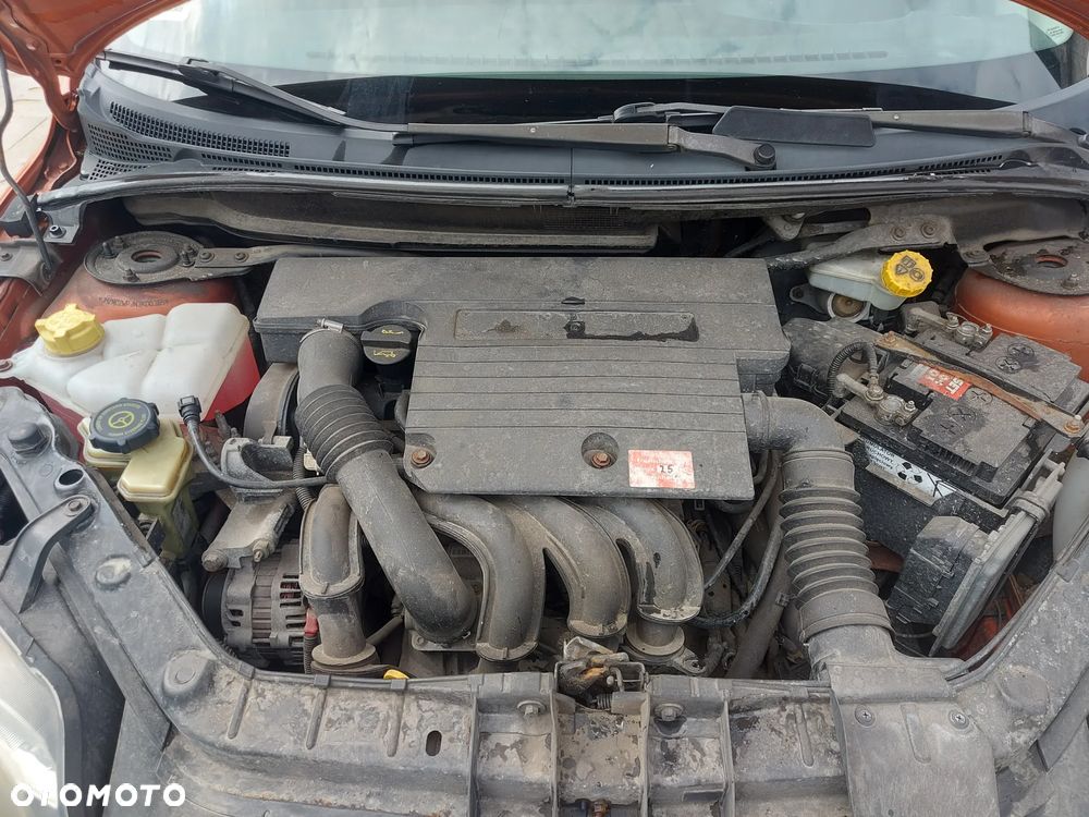Mazda 2 1.4 Active - 11