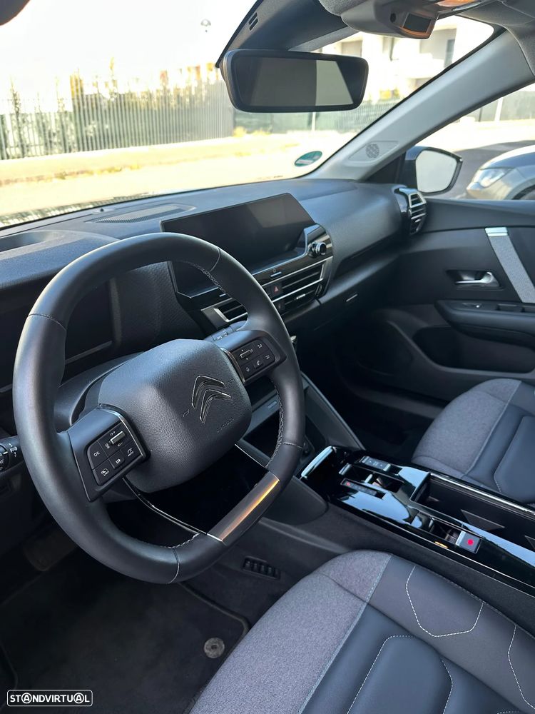 Citroën e-C4 136 MAX - 6