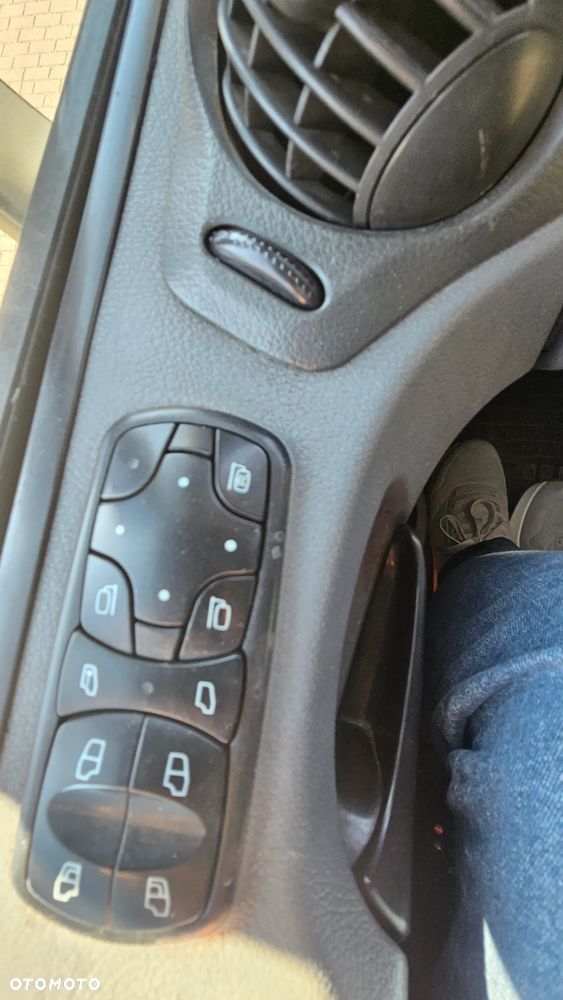 Mercedes-Benz ACTROS 2532 L 6x2 - 30